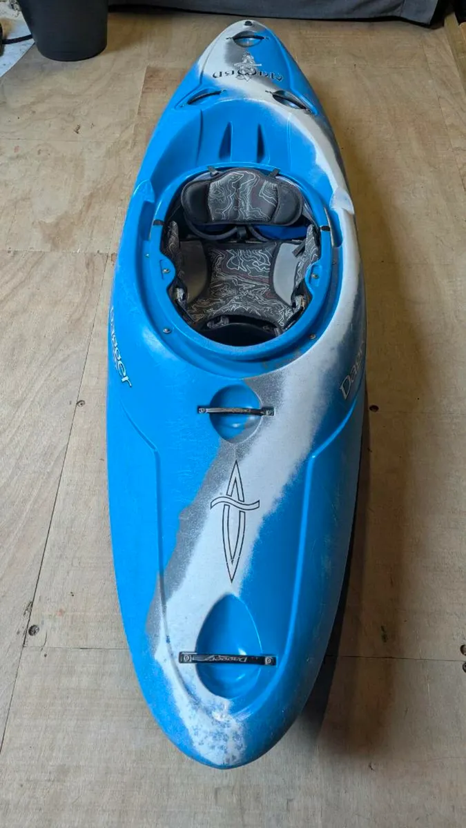 Dagger Mamba 8.1 Kayak - Image 4