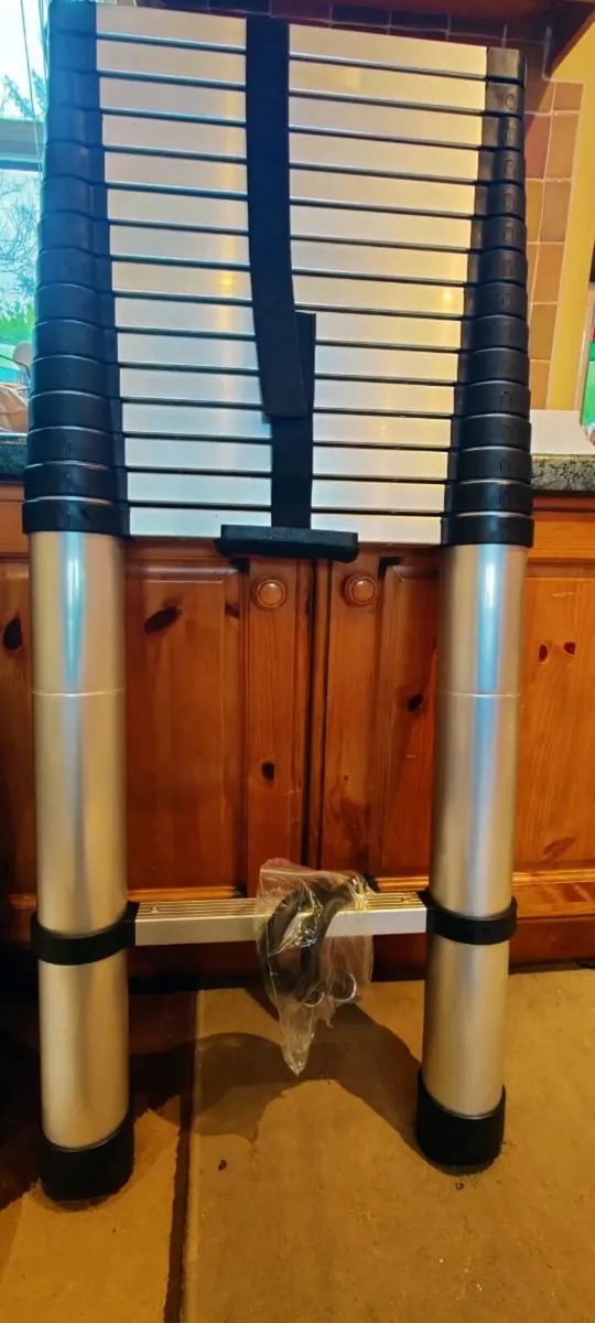 Aluminium Telescopic Step Ladder 6,2 M - Image 4