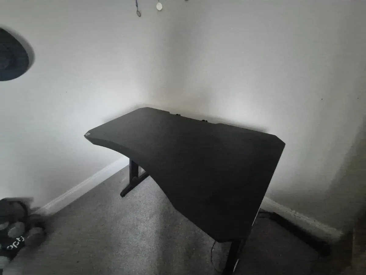 Gaming Desk X Rocker PlayStation Borealis LED - Image 2