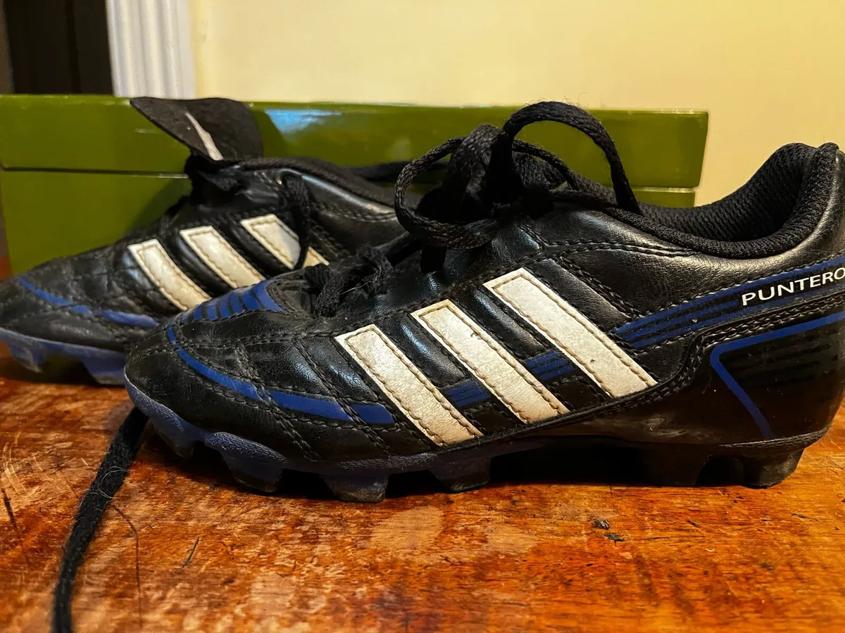 Adidas Boys Leather football shoes - Image 3
