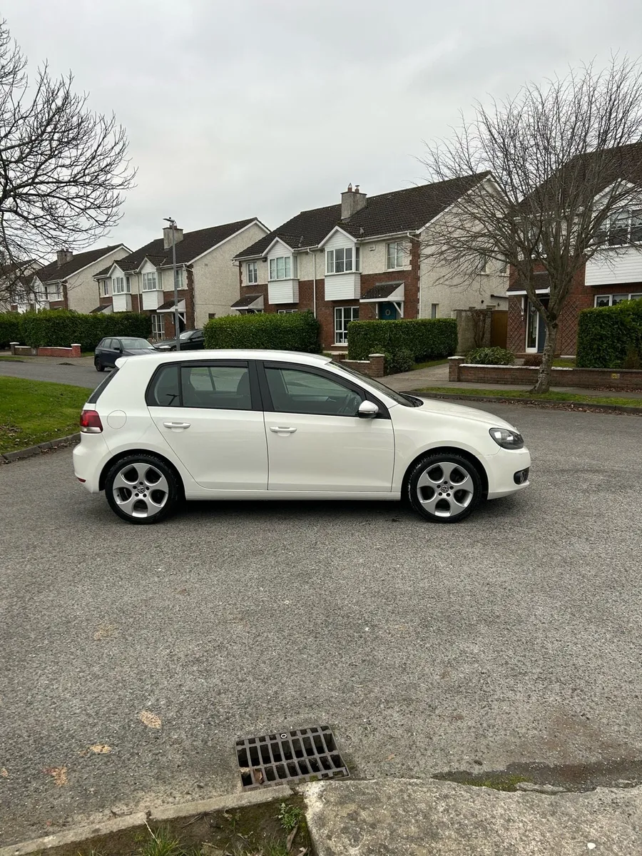 2012 Volkswagen Golf 1.4 TSI DSG - Image 2