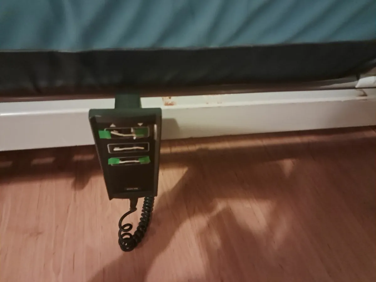 Hospital Bed - Image 2