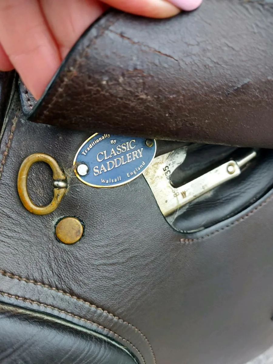 Classic saddlery 17.5 - Image 2