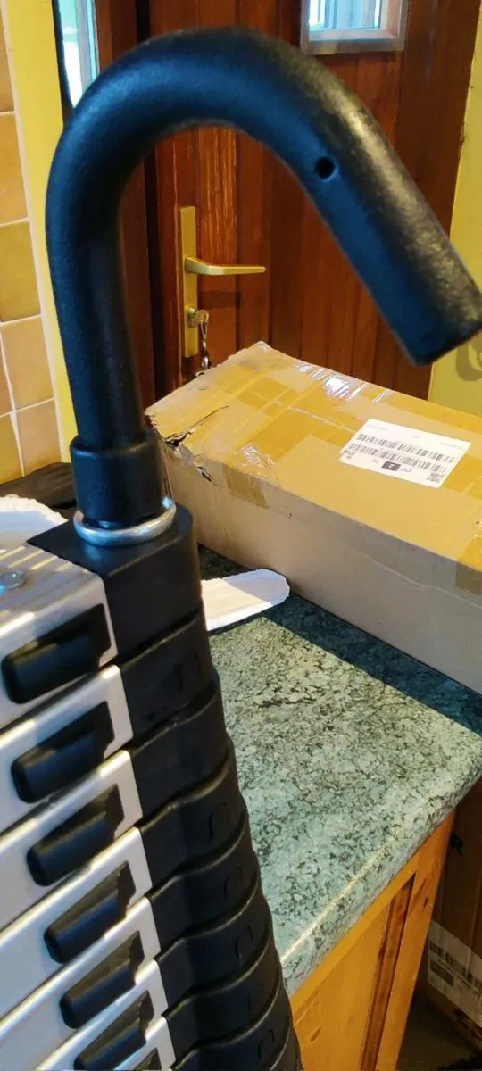 Telescopic aluminium ladder 6,2 M - Image 4