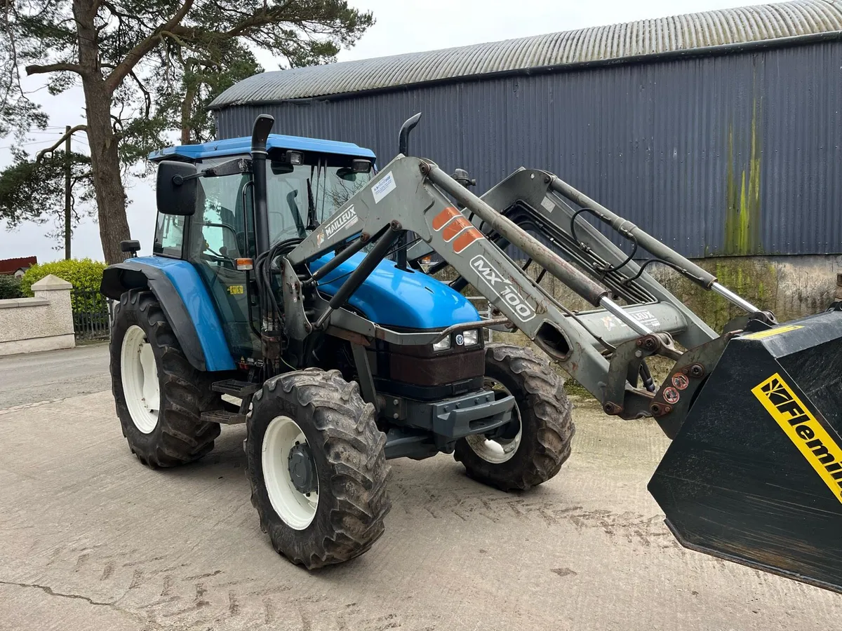 1999 NewHolland TS90 - Image 2