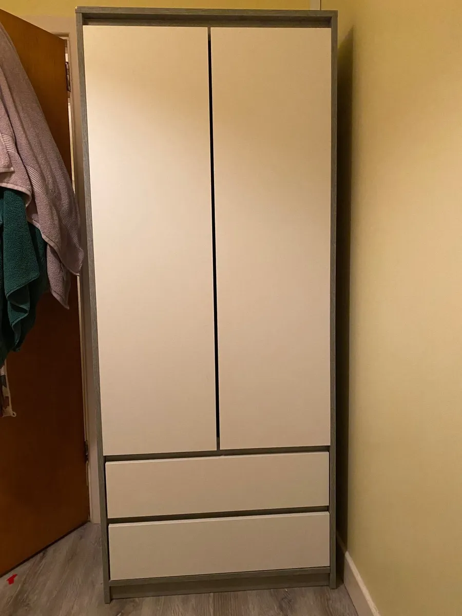 Jysk Wardobe - Image 2