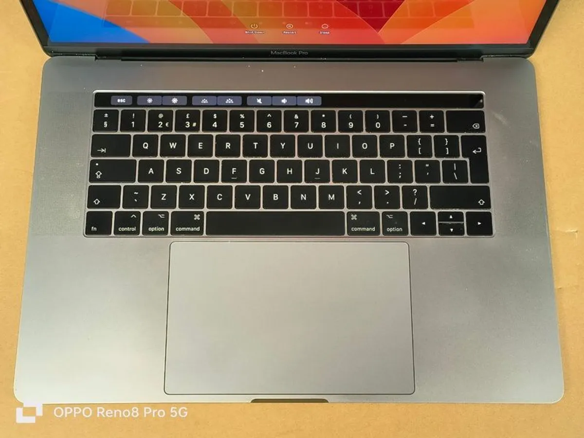 Touch Bar MacBook Pro 15" 2017 A1707 2.8 GHz Core i7 16GB RAM 512GB SSD macOS Vetura 13.7.8 (Battery Cycle: 189) - Image 3