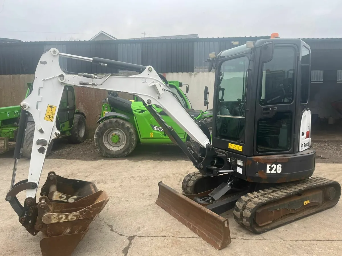 BOBCAT E26 - Image 2