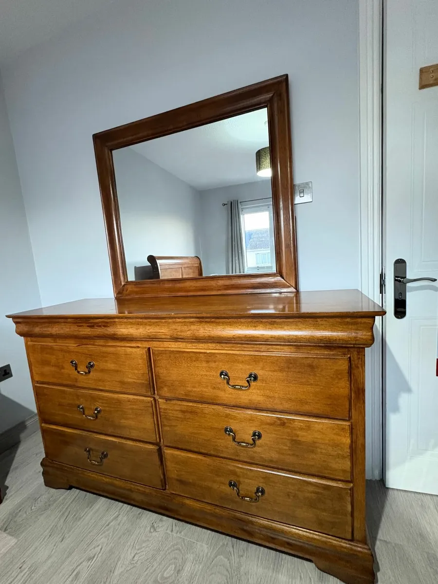 Wooden Mahagony Dresser Mirror - Image 1