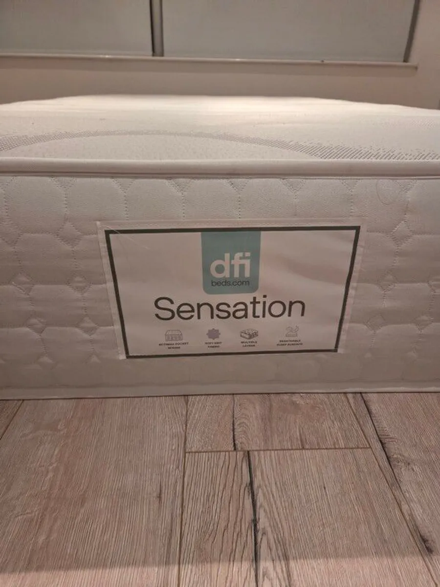 DFI 4ft (small double) mattress - Image 2