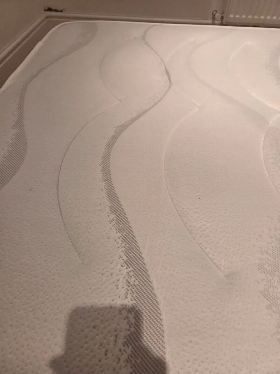 DFI 4ft (small double) mattress - Image 3