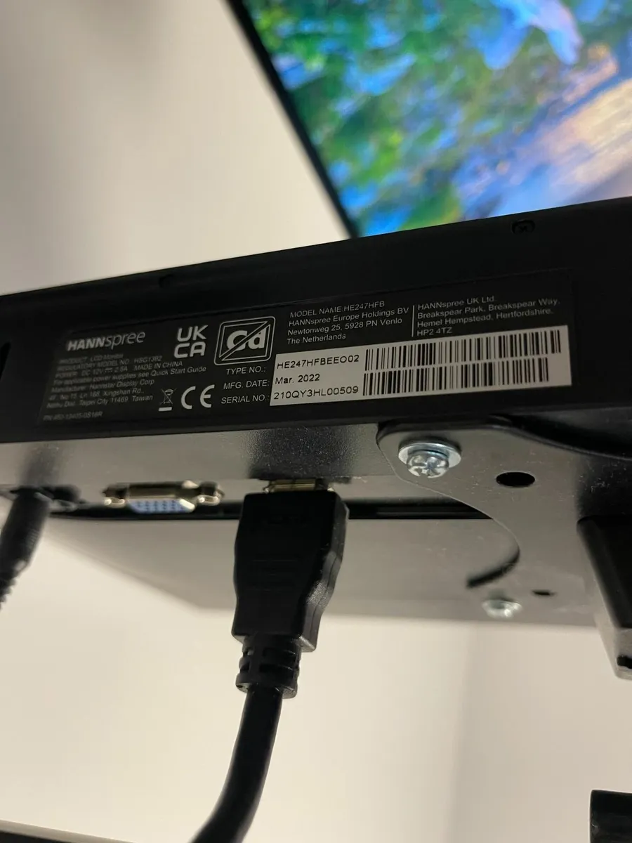 Dell P2423D QHD Monitor+ 2Hanspree HE247FHDMonitor - Image 2