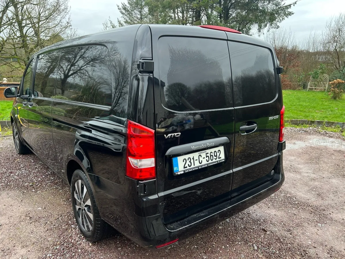 Mercedes Vito 119 - Image 2