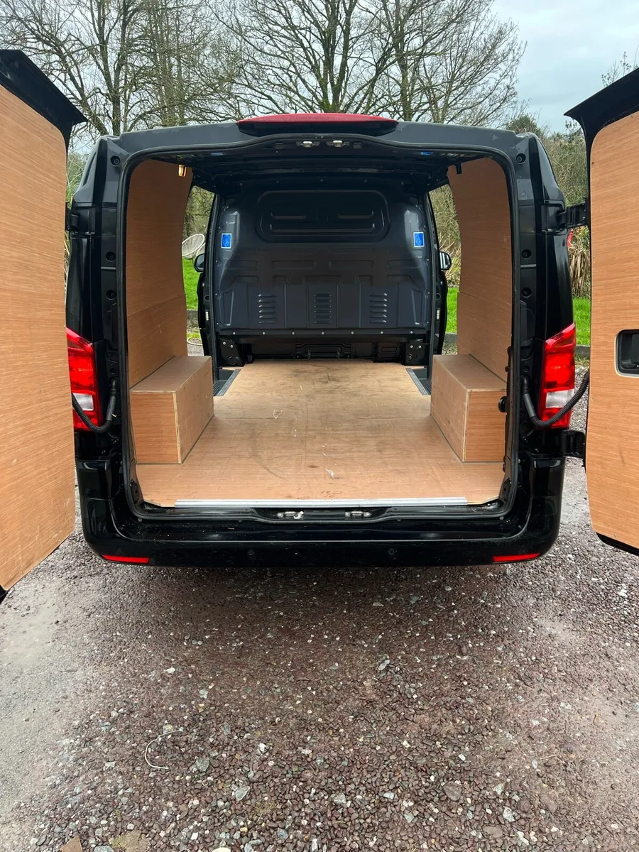 Mercedes Vito 119 - Image 4
