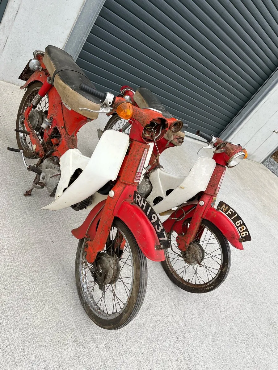 Honda 50 x2 - Image 1