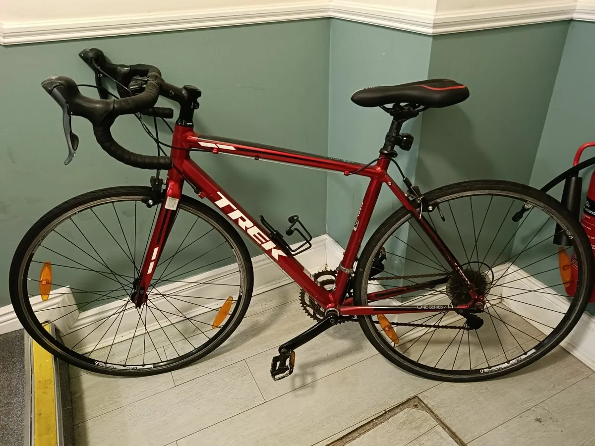 Road bike - TREK alpha one series 1.1 - Image 3