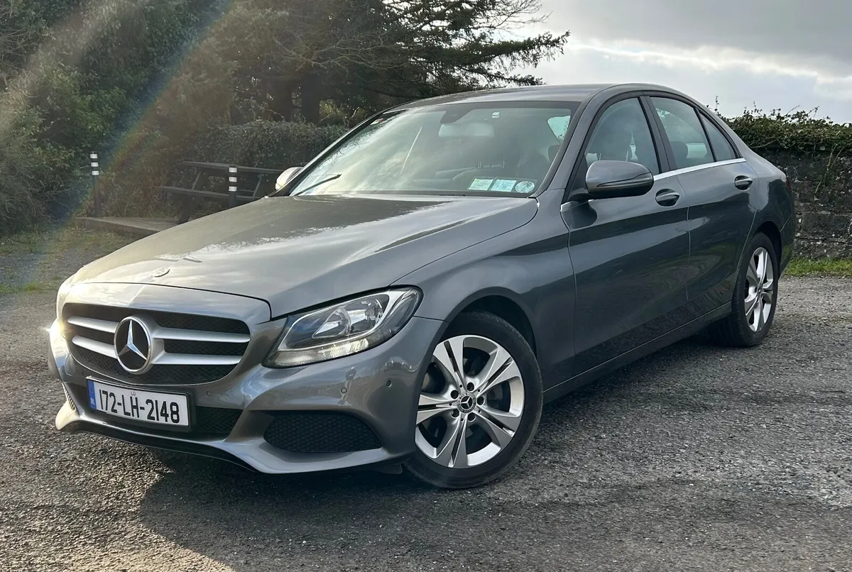 Mercedes-Benz C-Class 2017 - Image 2