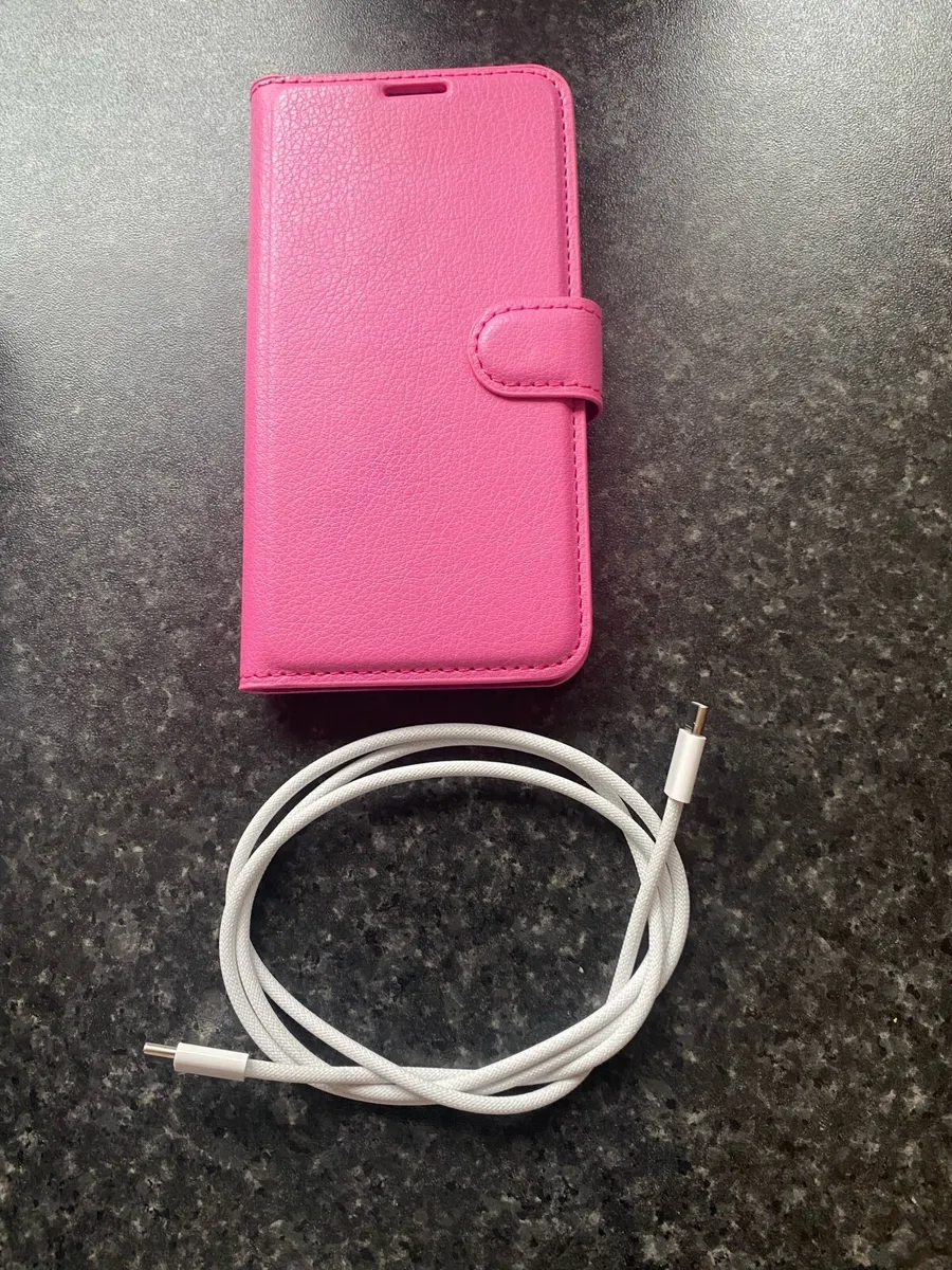 iPhone  16E - Image 3