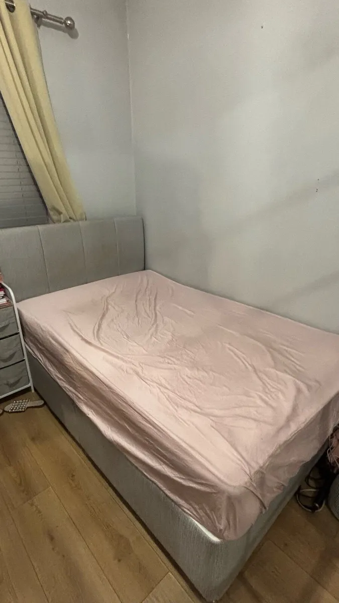 Small double bed - Image 4