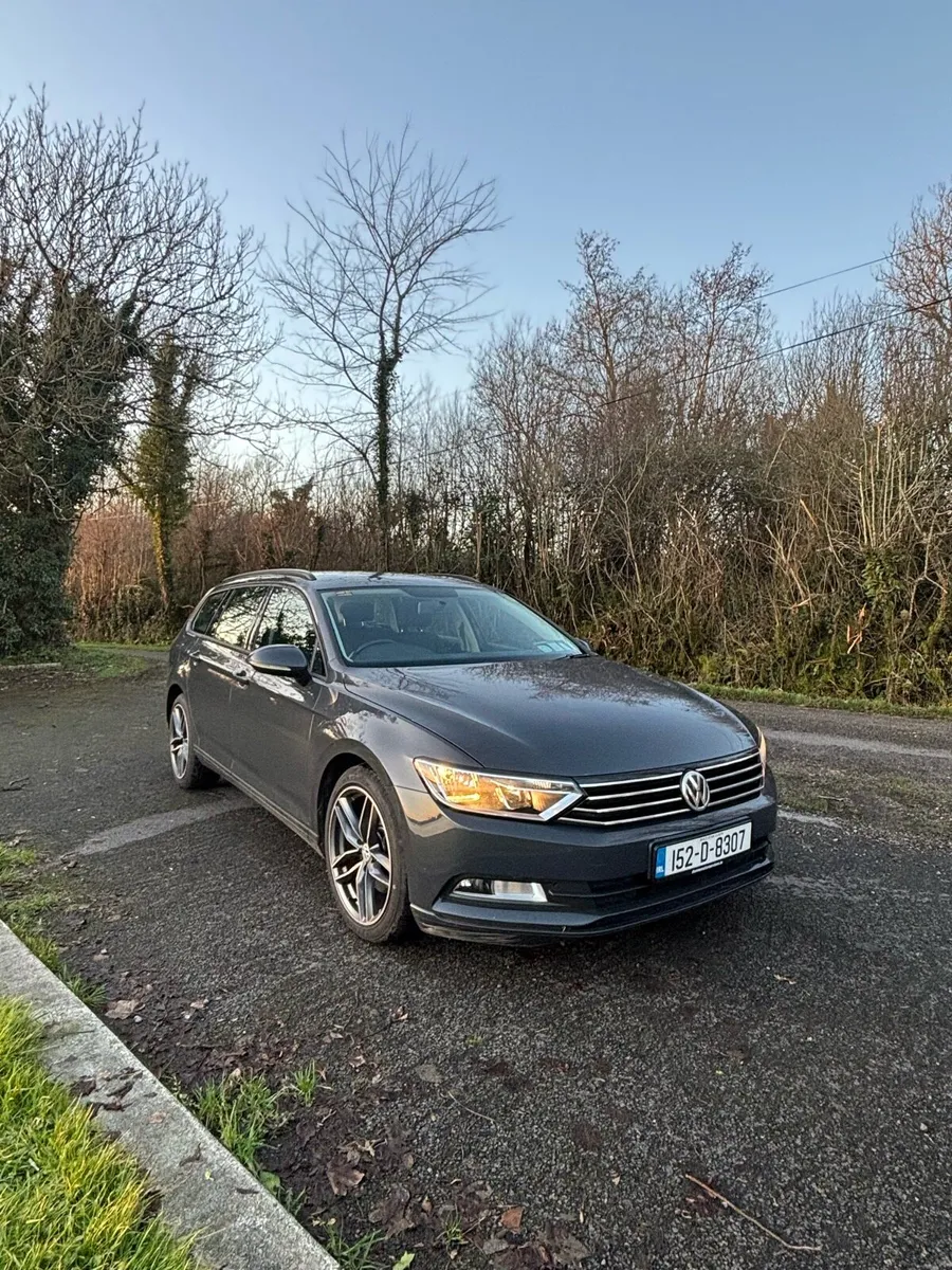 Volkswagen Passat Estate - Image 3