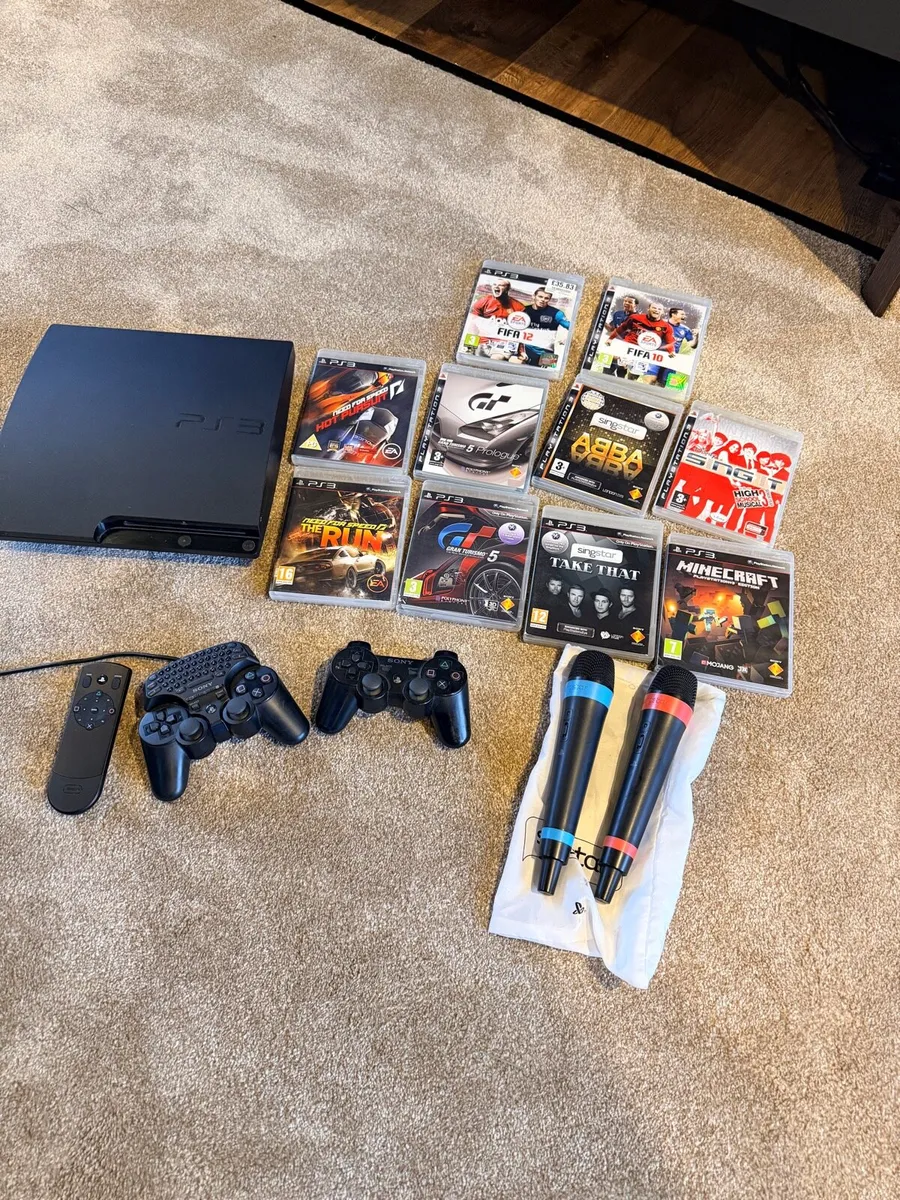 Sony PS3 and accessories. - Image 2