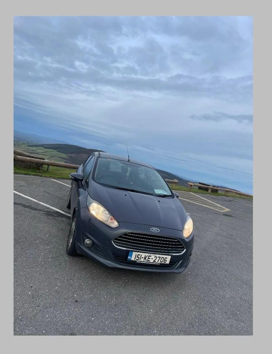 Ford Fiesta ( low km - Image 1