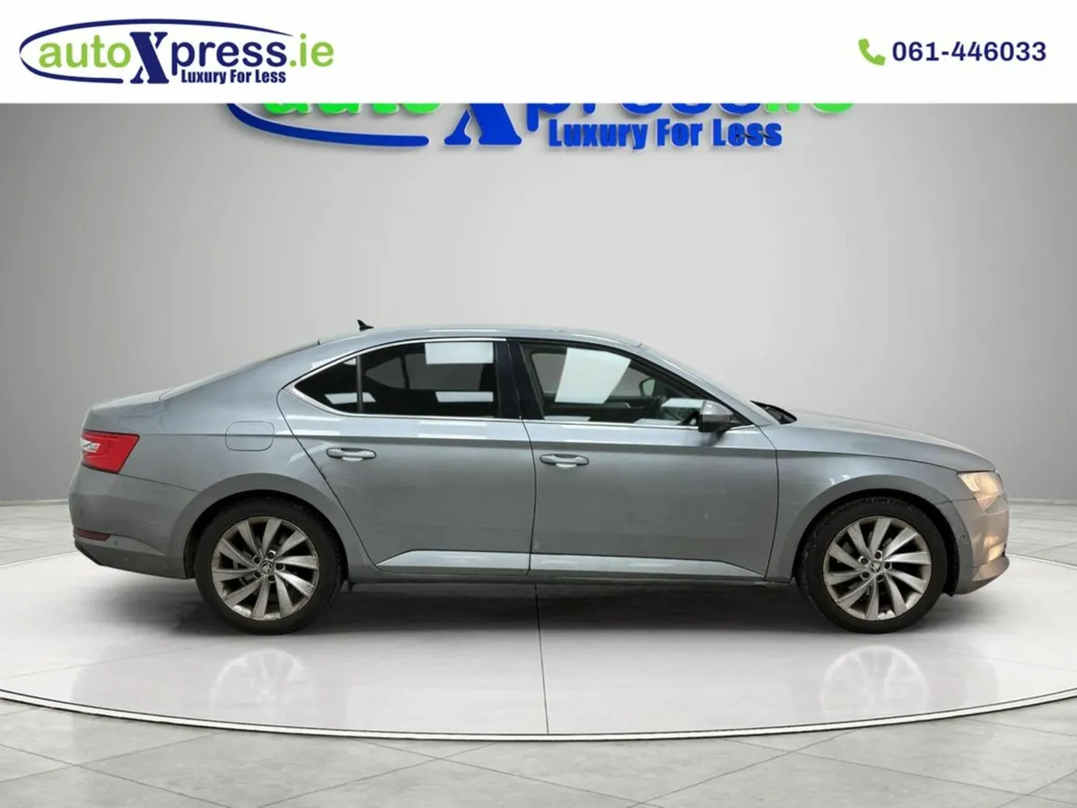 Skoda Superb 2.0tdi SE Business 150PS 5DR - Image 3