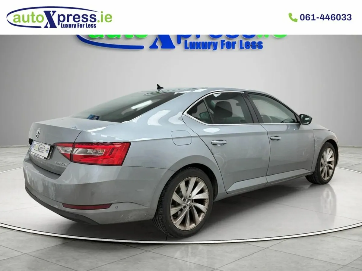 Skoda Superb 2.0tdi SE Business 150PS 5DR - Image 4