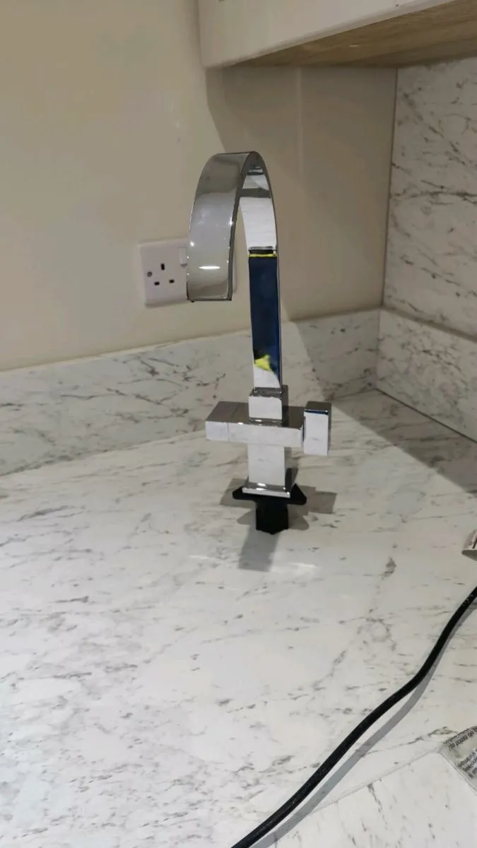 Brand New - Quarter turn cubed kitchen tap - Image 3
