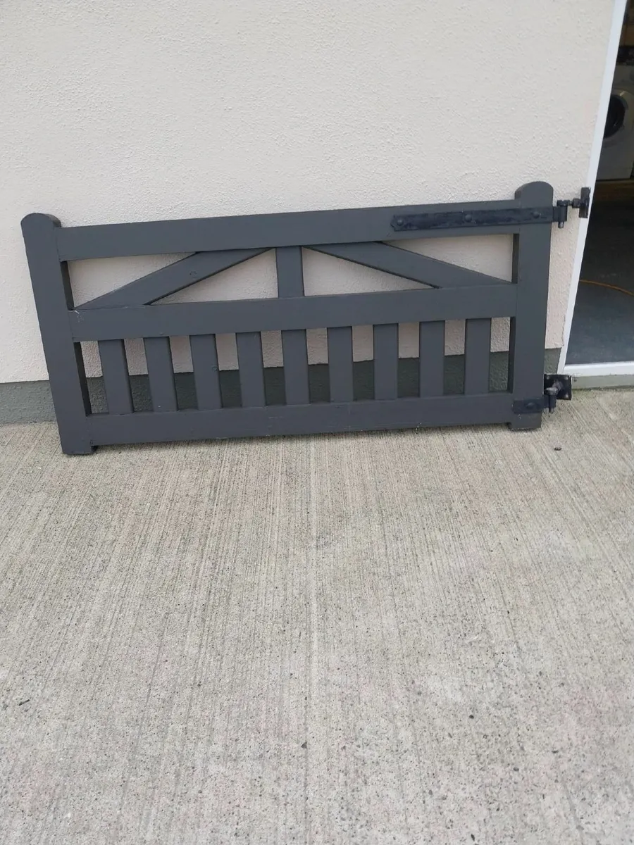 Wooden Gates - Image 3