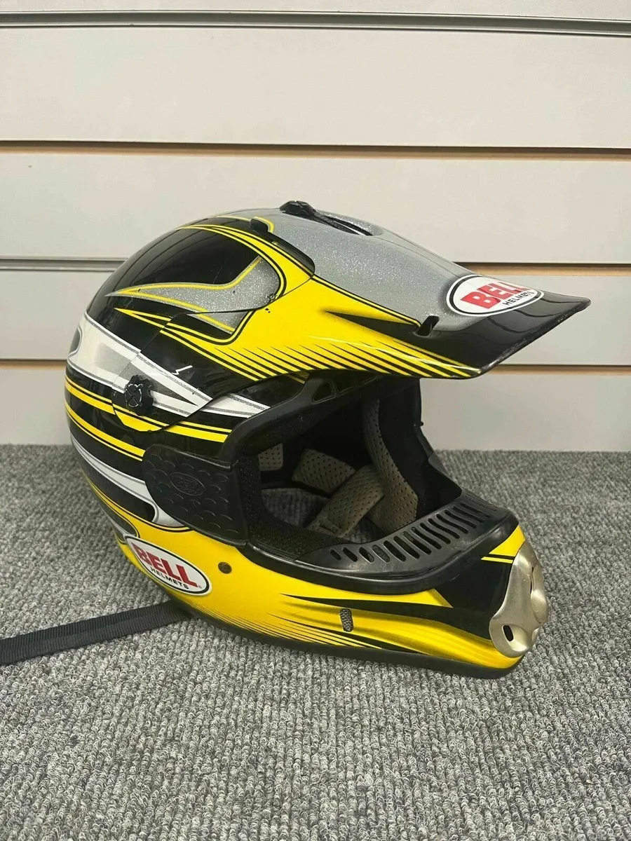 Bell Motorsport Helmet - Image 3