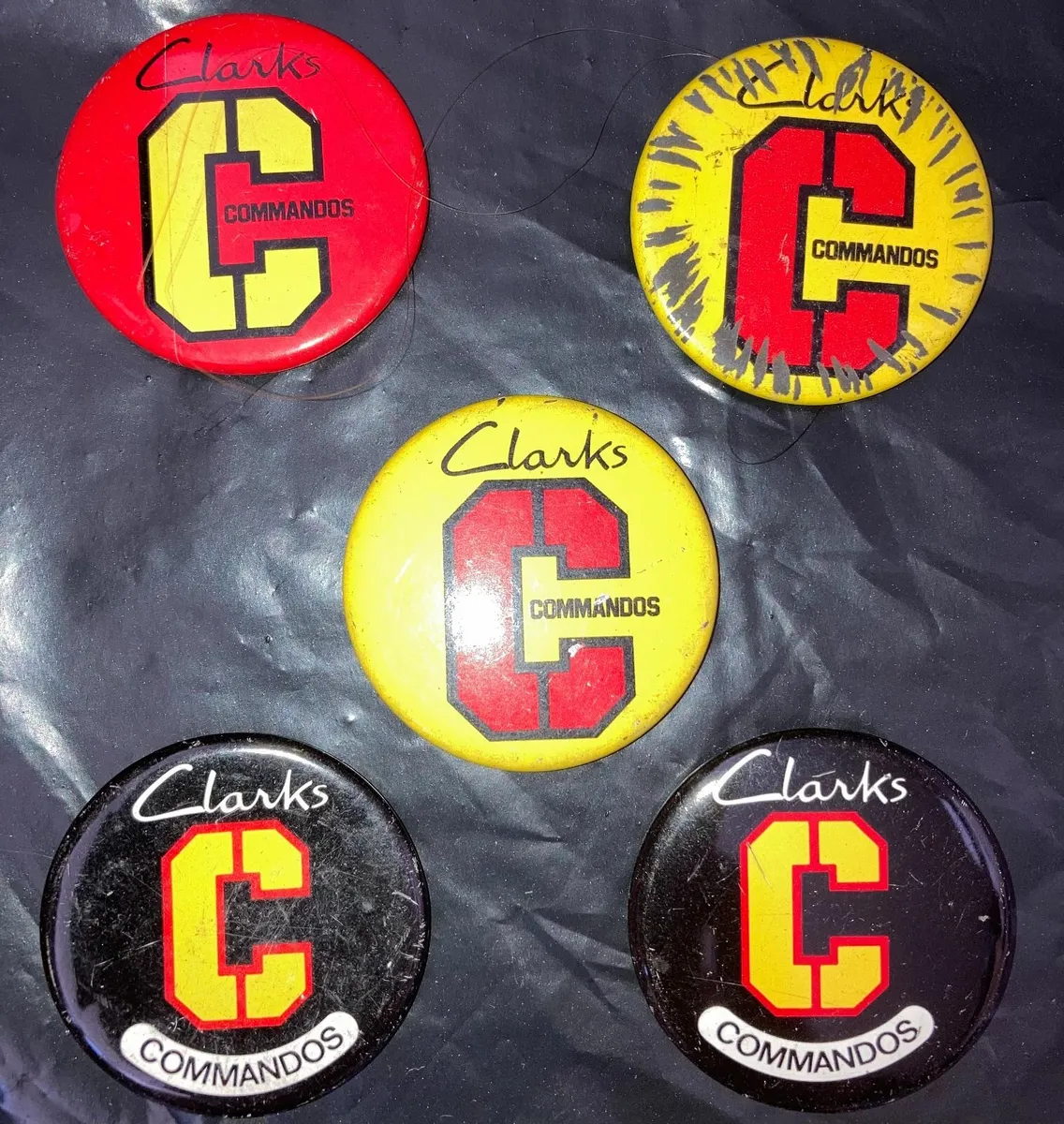 Vintage Badges - Image 2