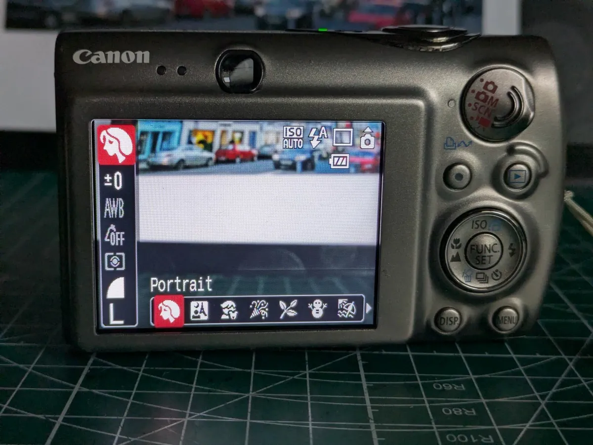 Canon IXUS 960 IS -12MP CCD🌈 Titanium, mint - Image 3