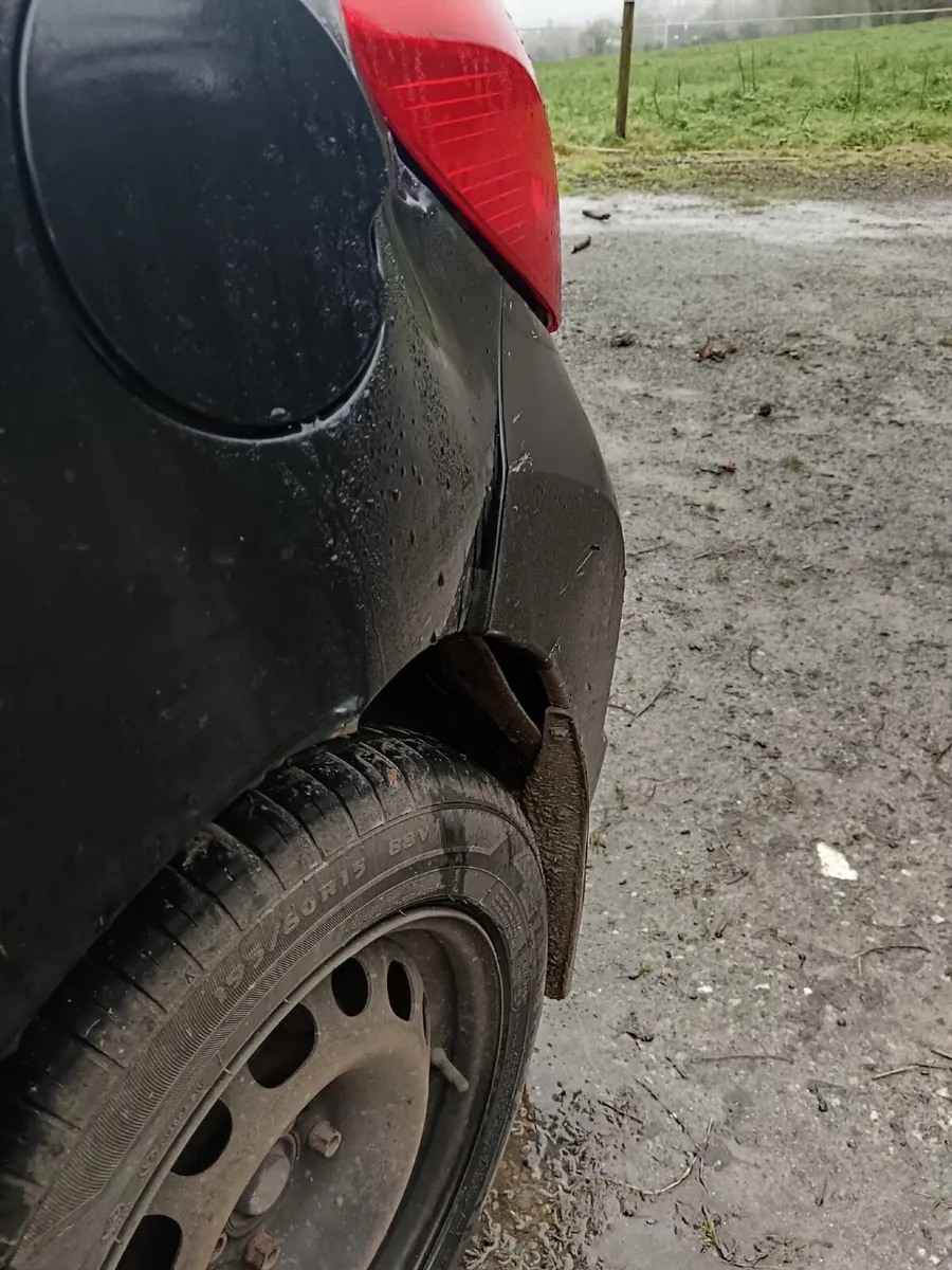 Peugeot 207 2007 - Image 4