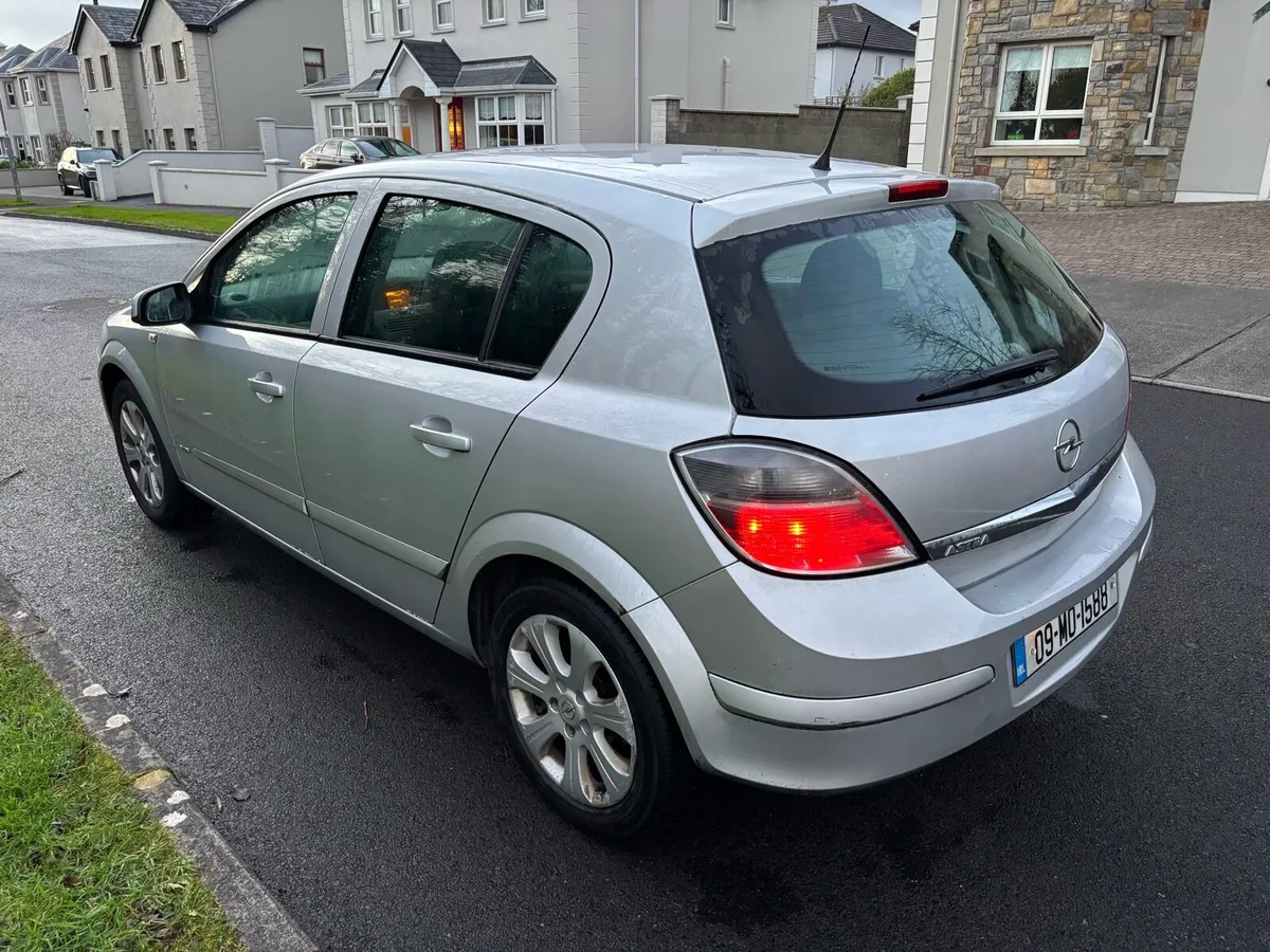 2009 Opel Astra 1.4 Petrol - Image 4