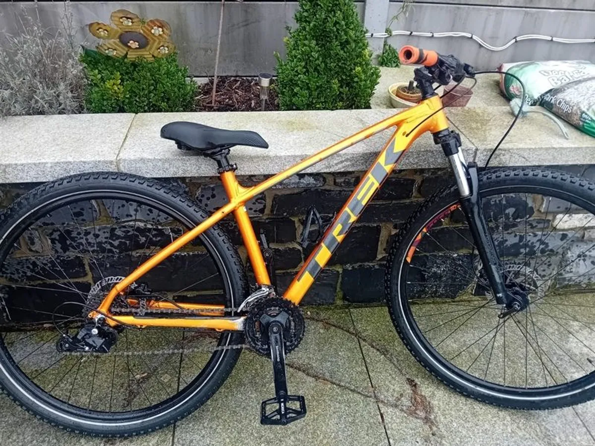 mountain bike - Image 2