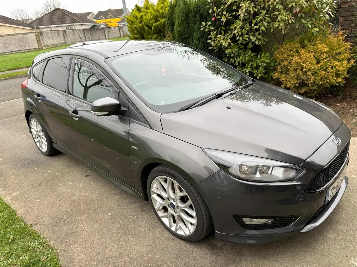 Ford Focus 2017 - Image 1