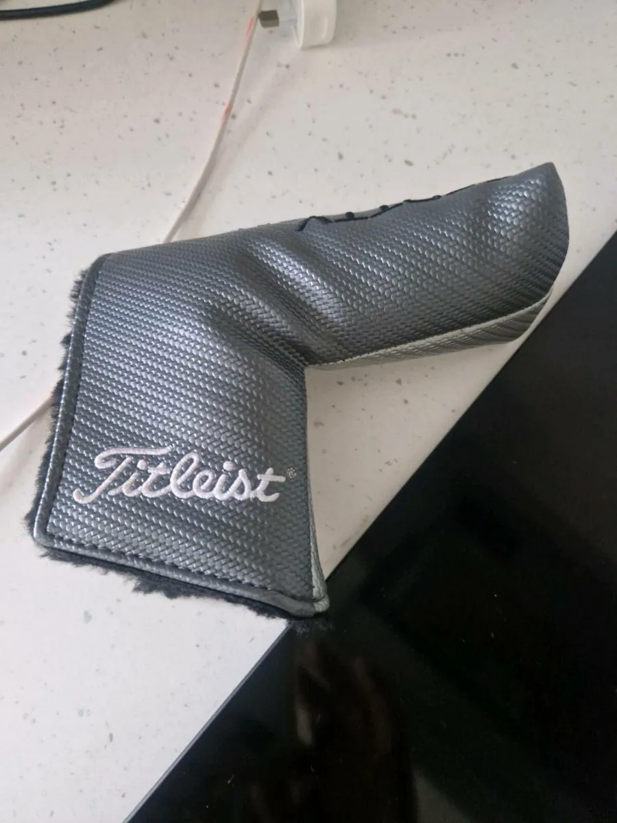 Scotty cameron putter head cover - Image 2