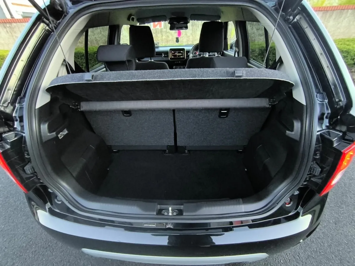 Suzuki Ignis 1.2 Dualjet Hybrid SZ‑T 2024 - Image 3