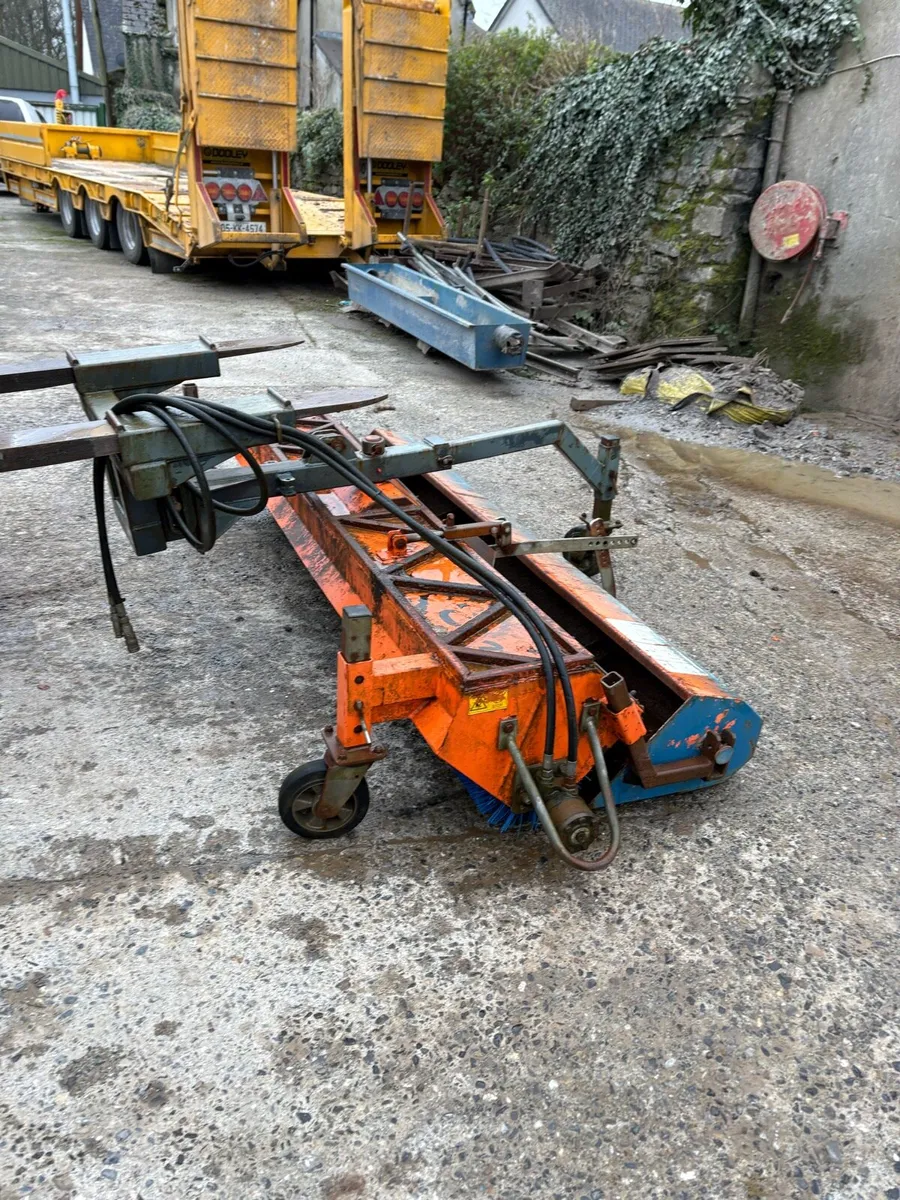 Sweeper / concrete corer - Image 4