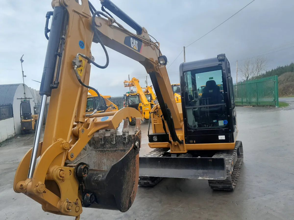 Caterpillar 305.5E2  2017 (18058) - Image 1