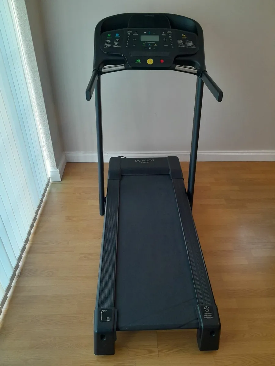 DOMYOS T540C Treadmill - Image 2