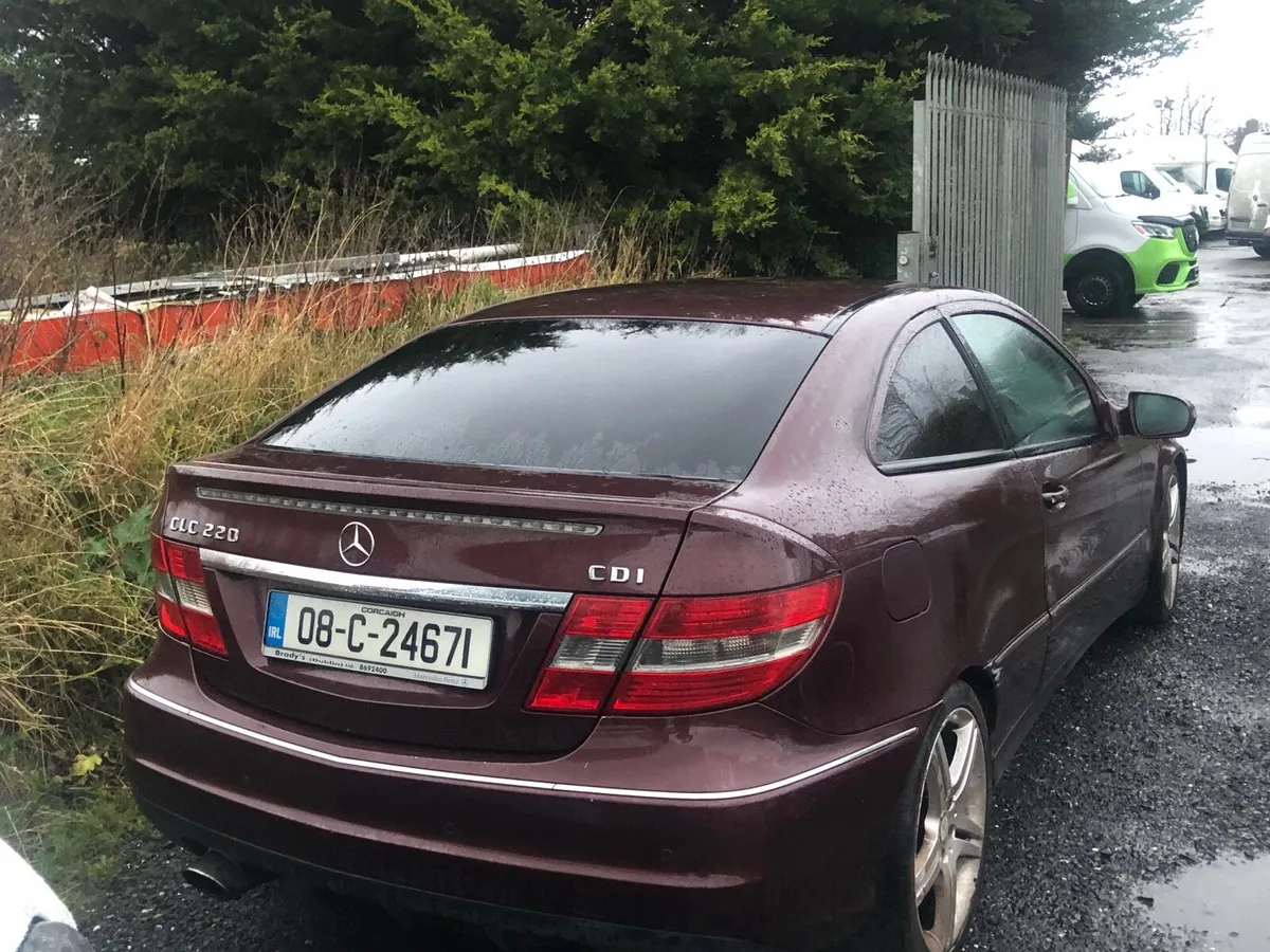 Mercedes-Benz C-Class 2008 - Image 4