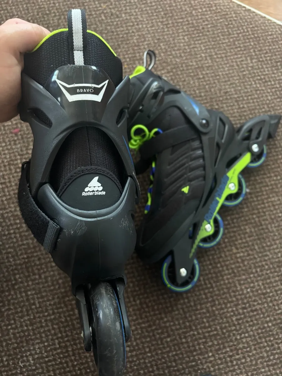 rollerblade rollers helmet knee pads set 43 - Image 2