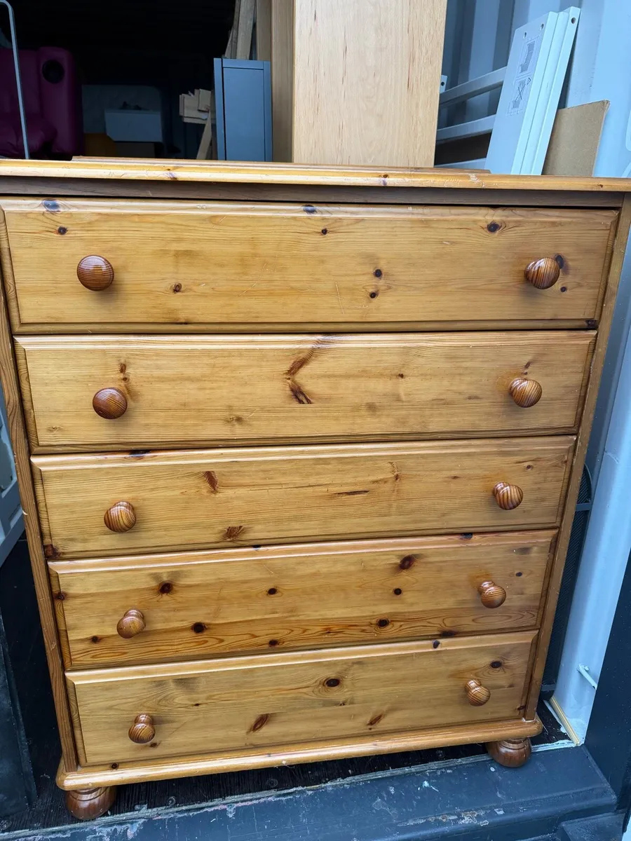 Chest of drawers - Image 1