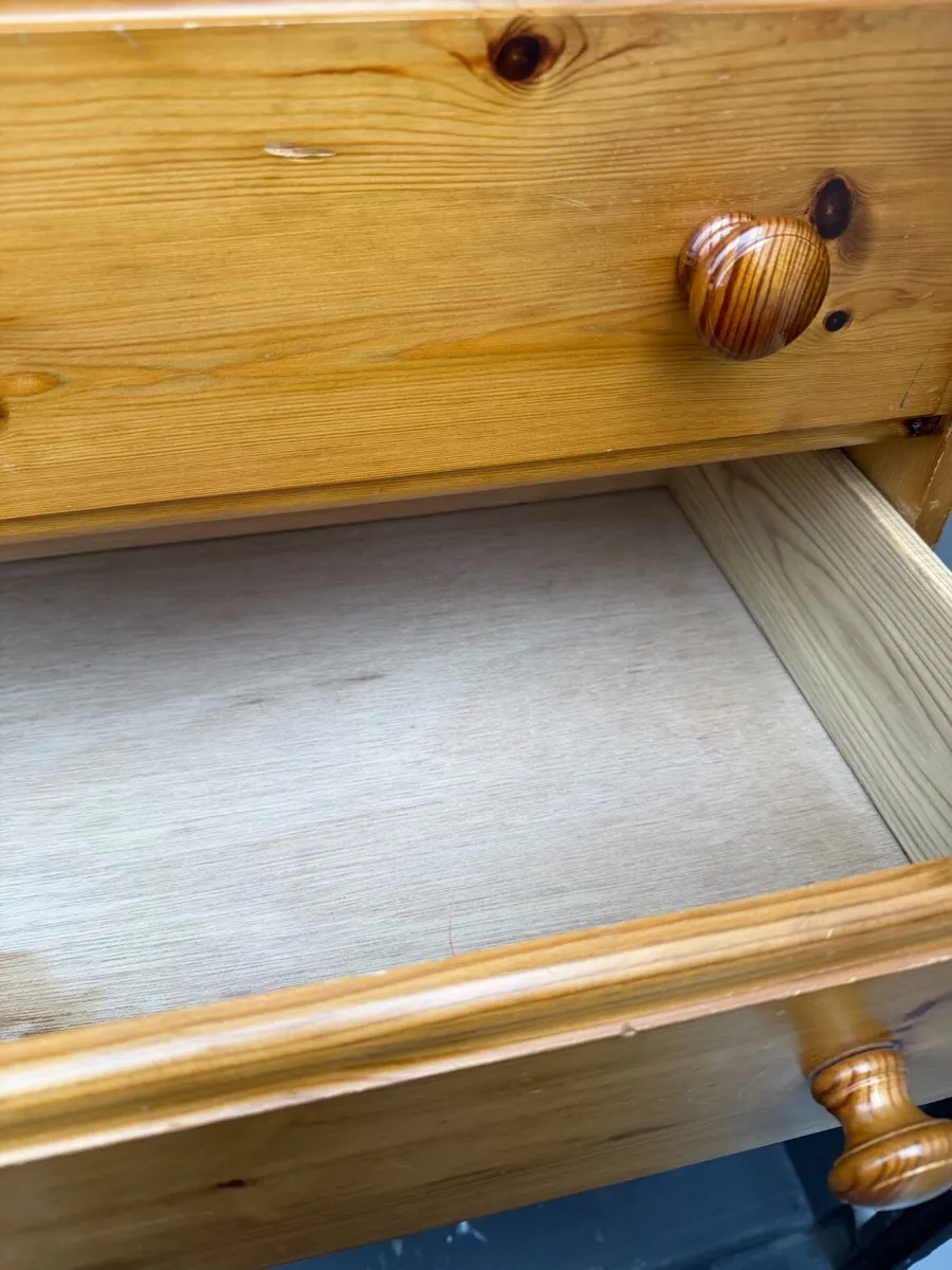 Chest of drawers - Image 2