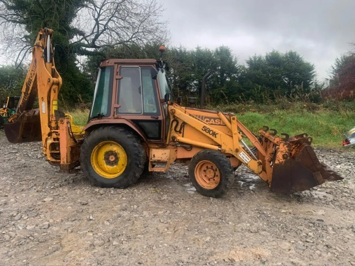 CASE 580K 4WD, C/W 4 IN 1 BUCKET + EXTENDAHOE - Image 3