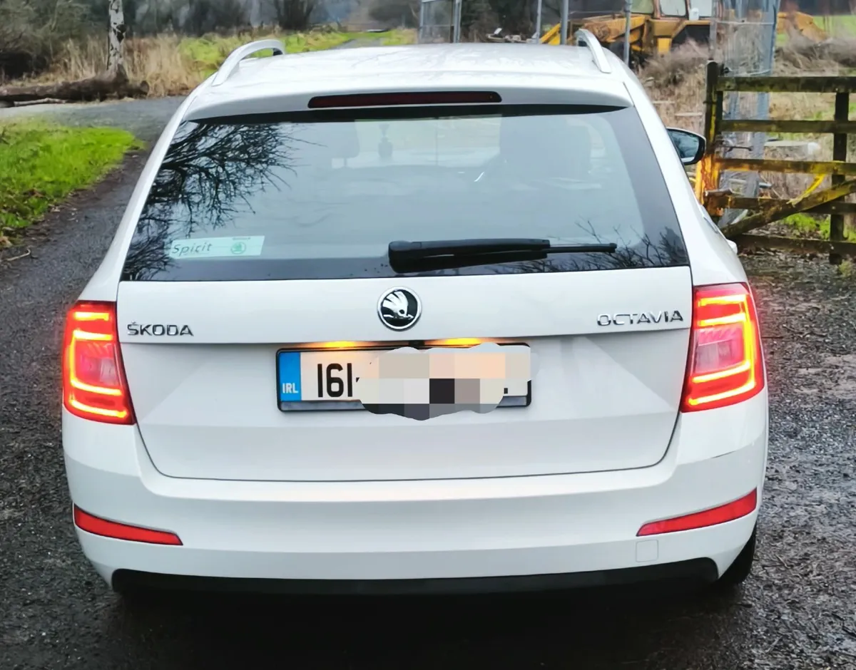 Skoda Octavia 2016 - Image 1