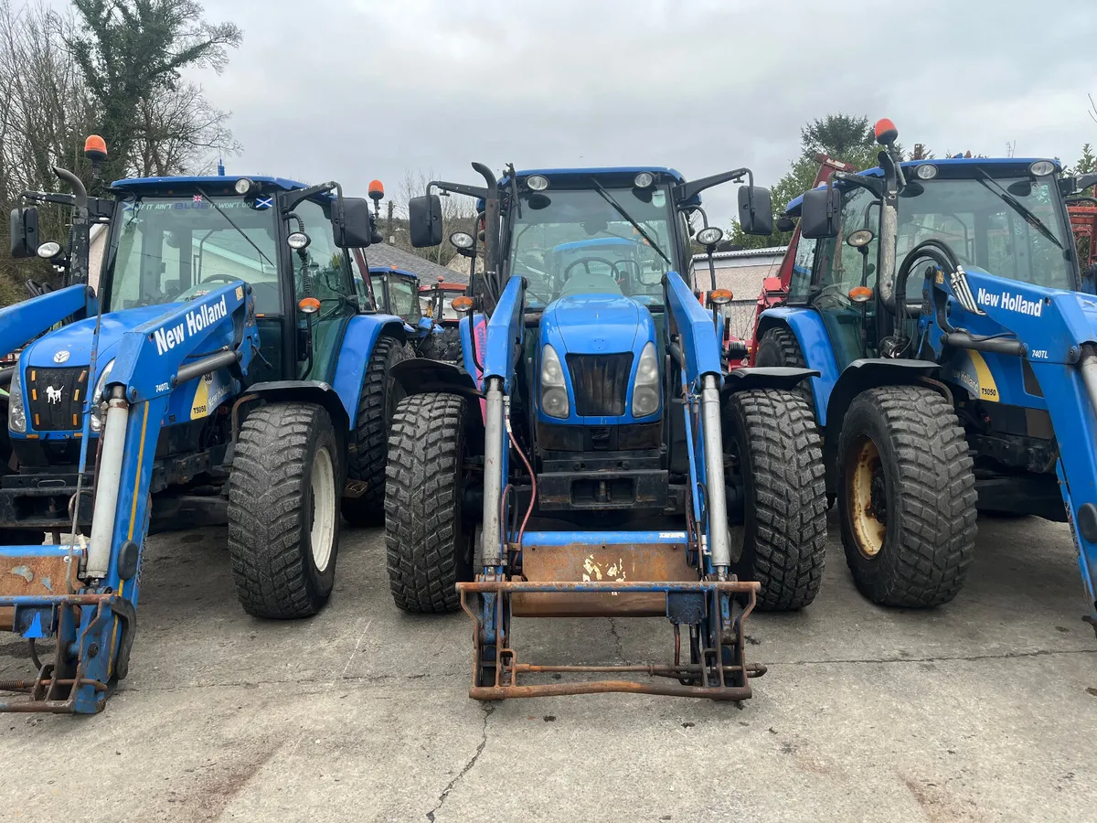 Choice off 3 New Hollland T5050 - Image 2