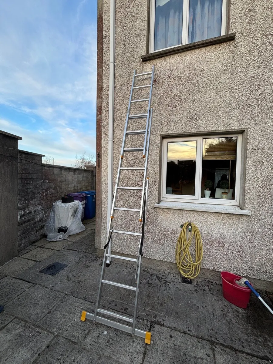 Fold step ladder - Image 2